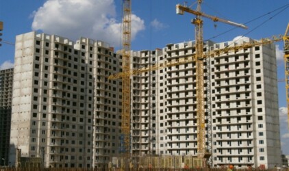 Затянувшееся долевое строительство в Красноярске закончат к концу года