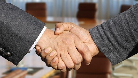 В Красноярске здание бизнес-комплекса «Пикра» продают за 210 млн рублей