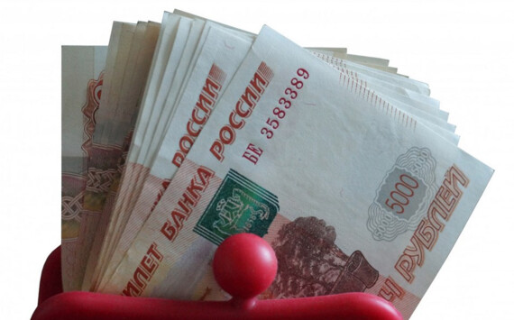 В Красноярском крае почти 10 млрд рублей выделят на оплату труда