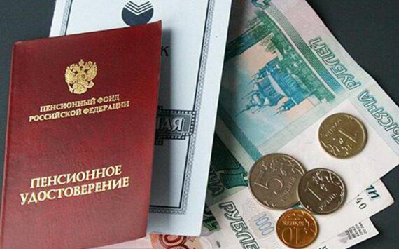 Сафонов: Россияне не смогут добровольно копить на старость