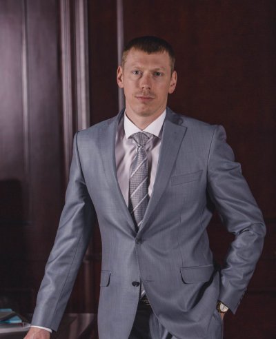 АНДРЕЕВ Артем